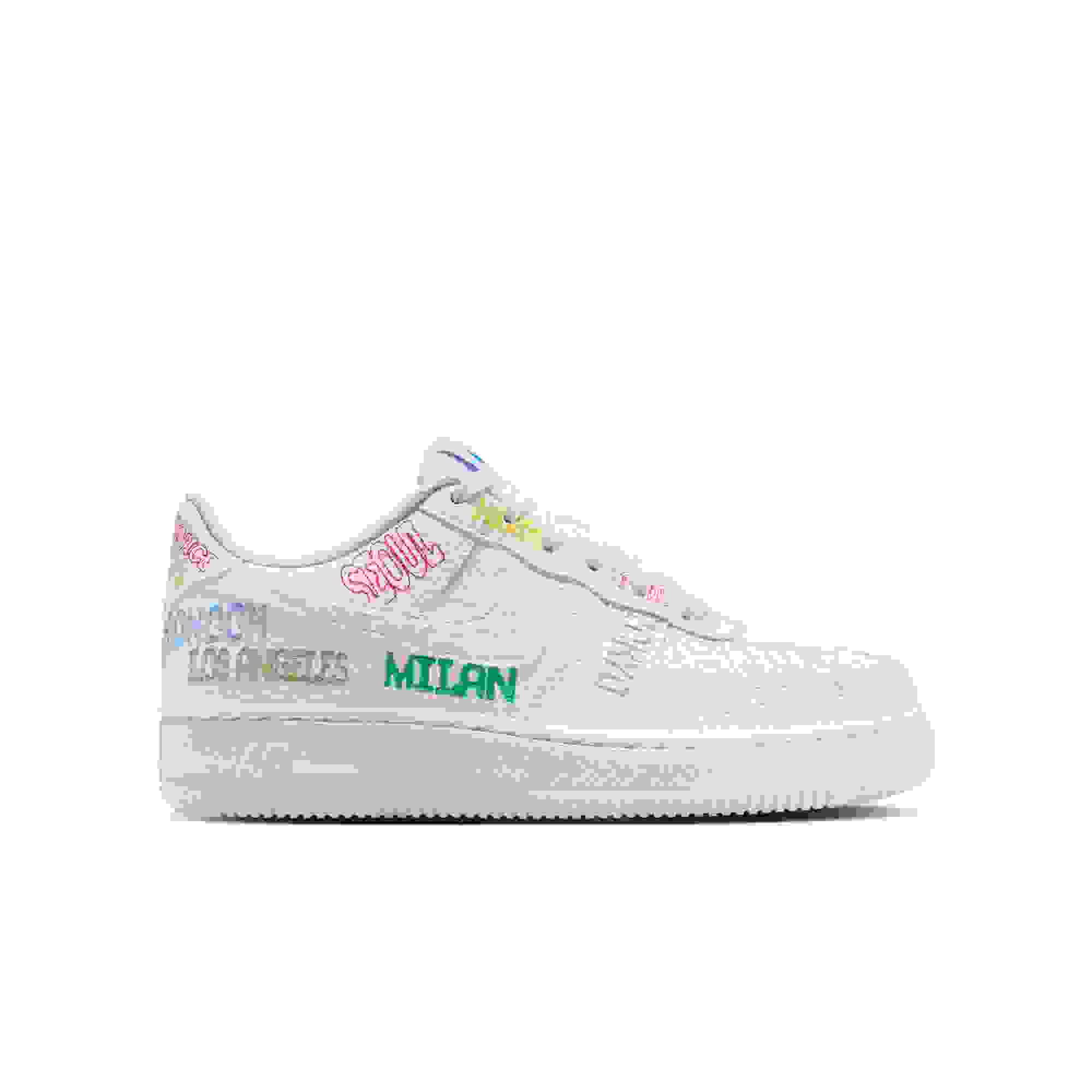 Nike Air Force 1 LV8 3 Grade School Boys' "On Tour" Shoe